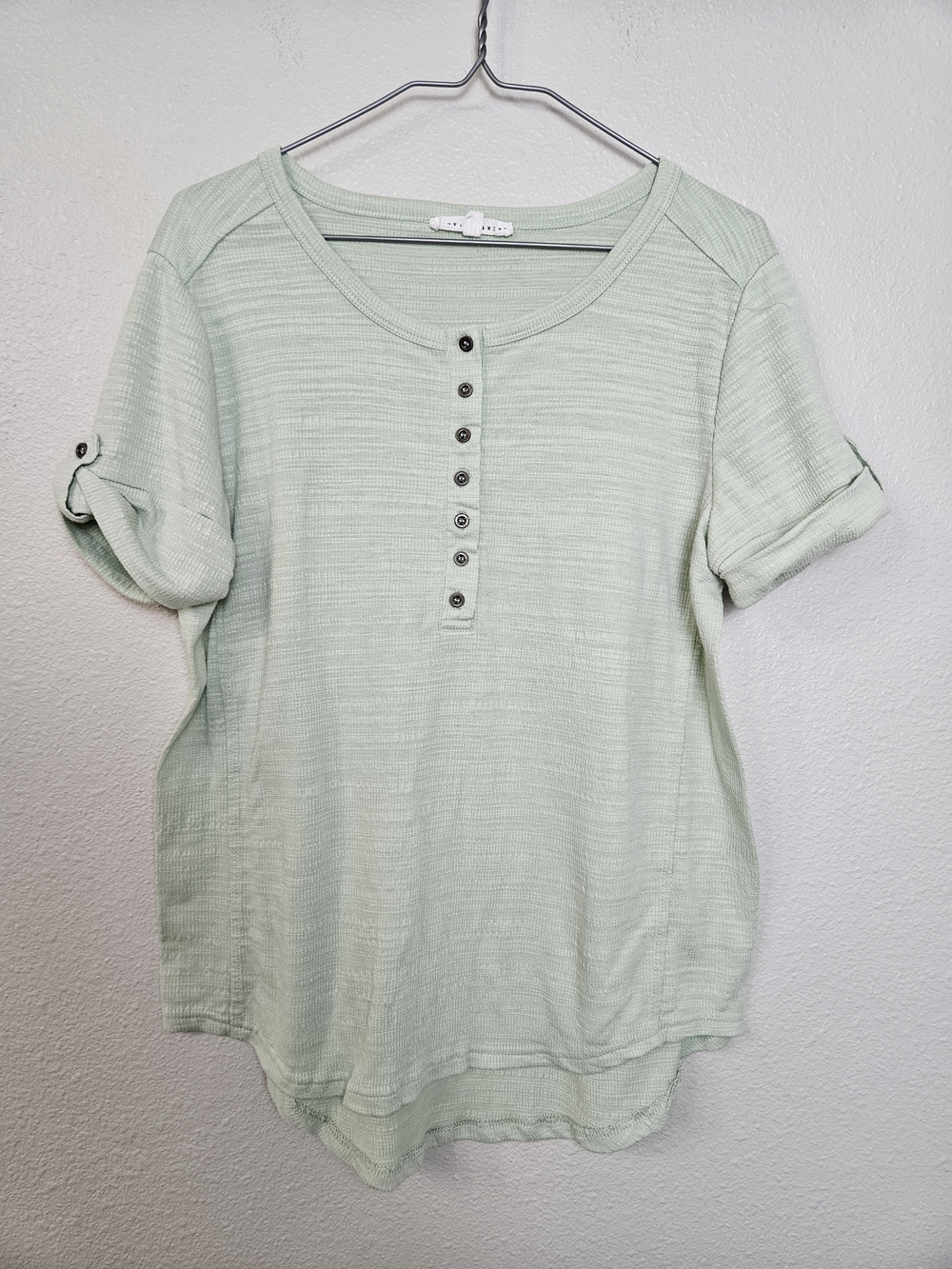 Jane and Delancey Light Mint Henley Short Sleeve Top Size M